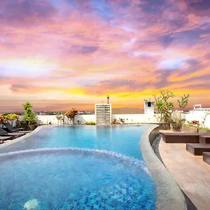 Nikhila Bali *** Seminyak