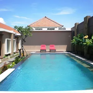 Svarna *** Seminyak